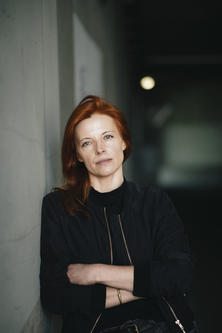 Portrait Jasmin Moll_Credits: Sascha Schlegel